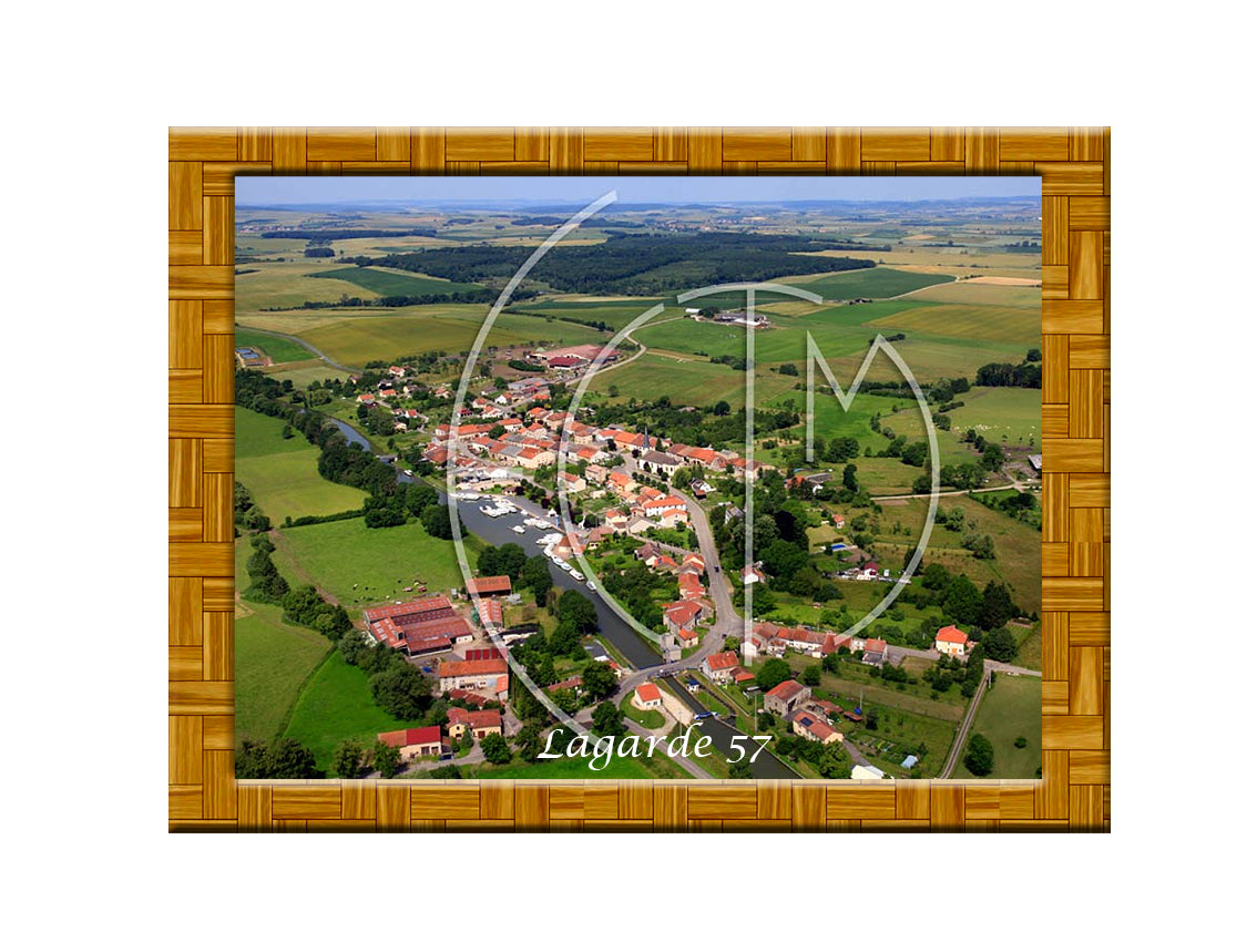 Plaque photo aérienne 20x30cm Gencode : 3662397043397 LAGARDE Moselle 57